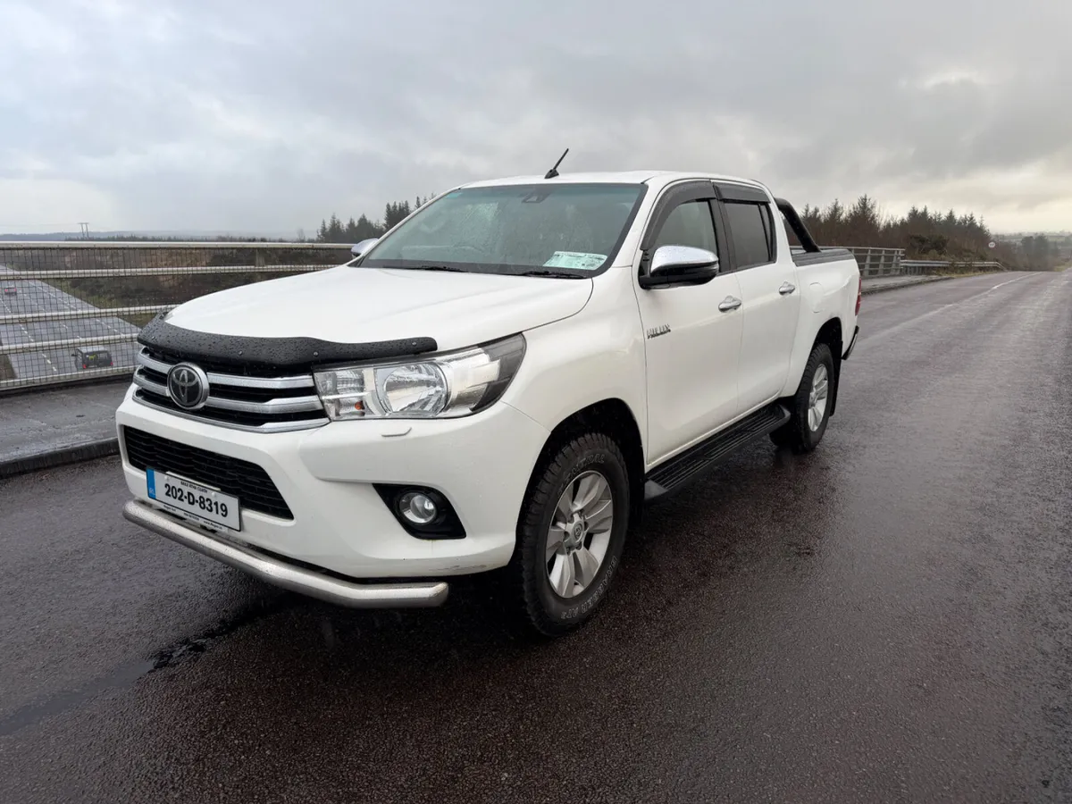 Toyota Hilux 2020 - Image 1