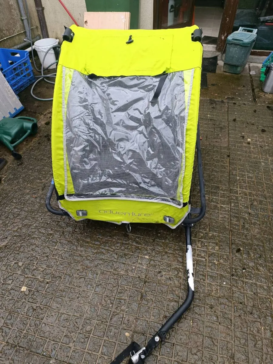 bicycle trailer for a child - Image 1
