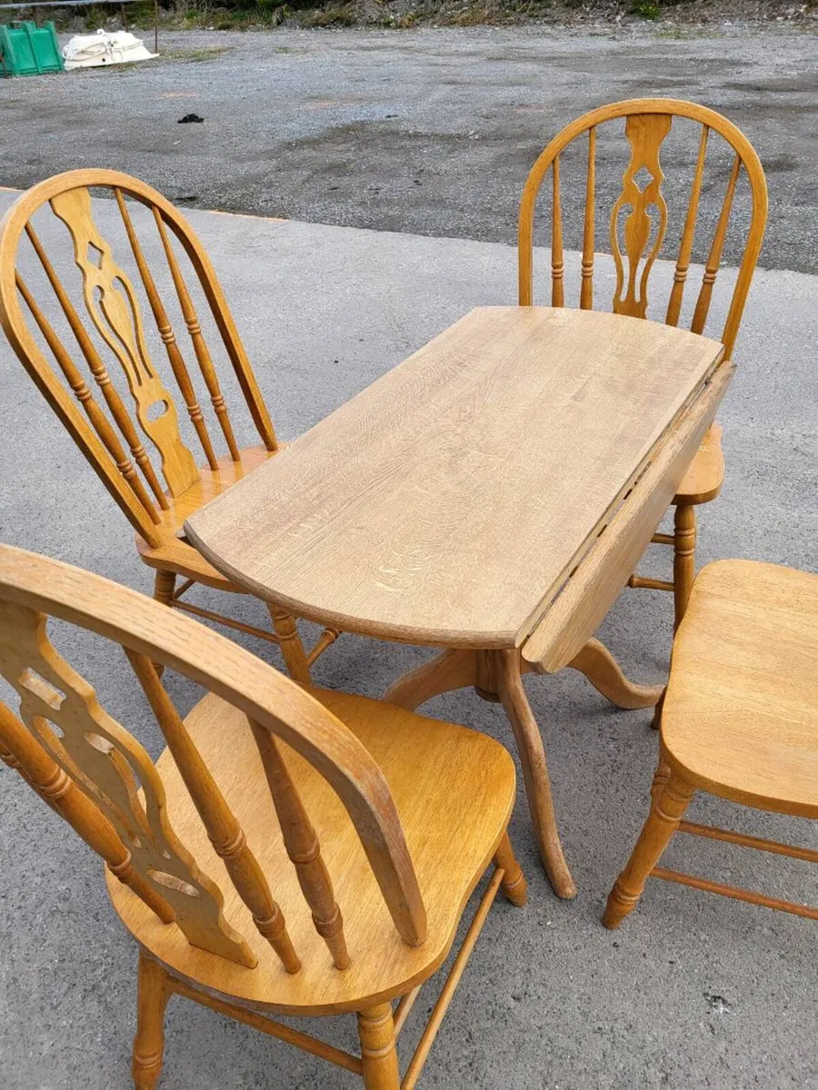 A Nice Compact Table + 4 chairs - Image 3