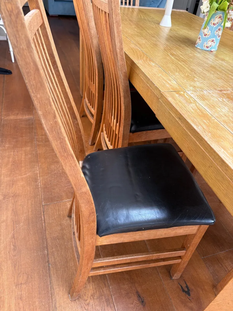 Dining room table - Image 3