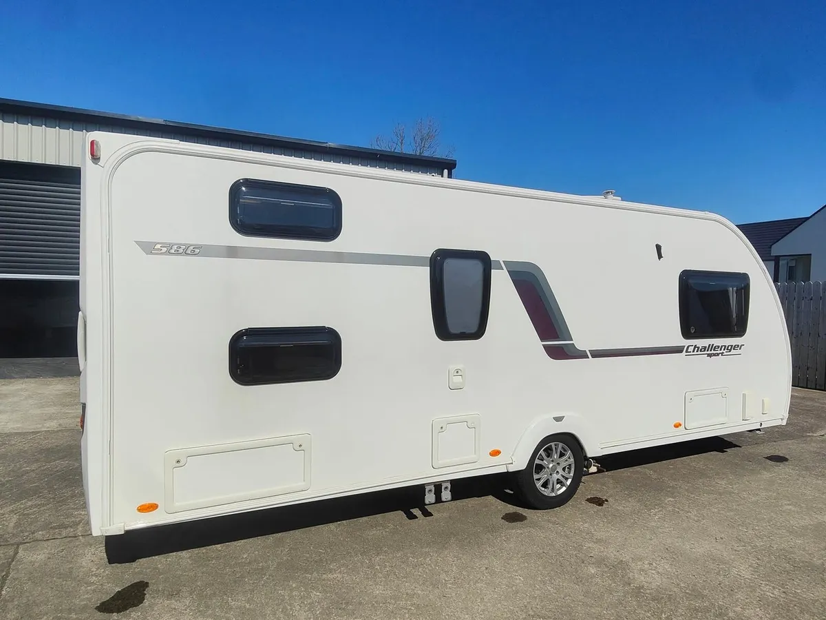 Lightweight 2014 Swift 6/7 berth & mover & Awning - Image 2