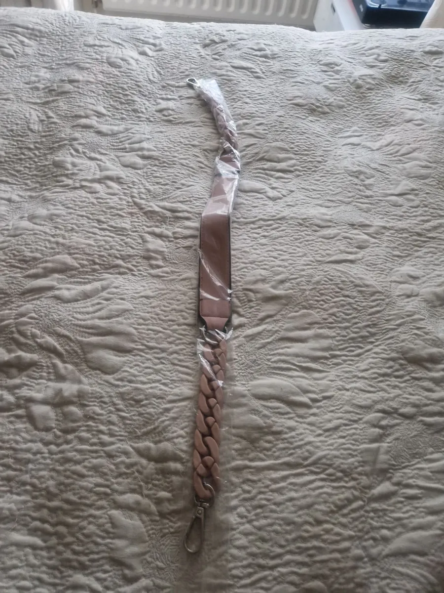 Pink handbag - Image 4