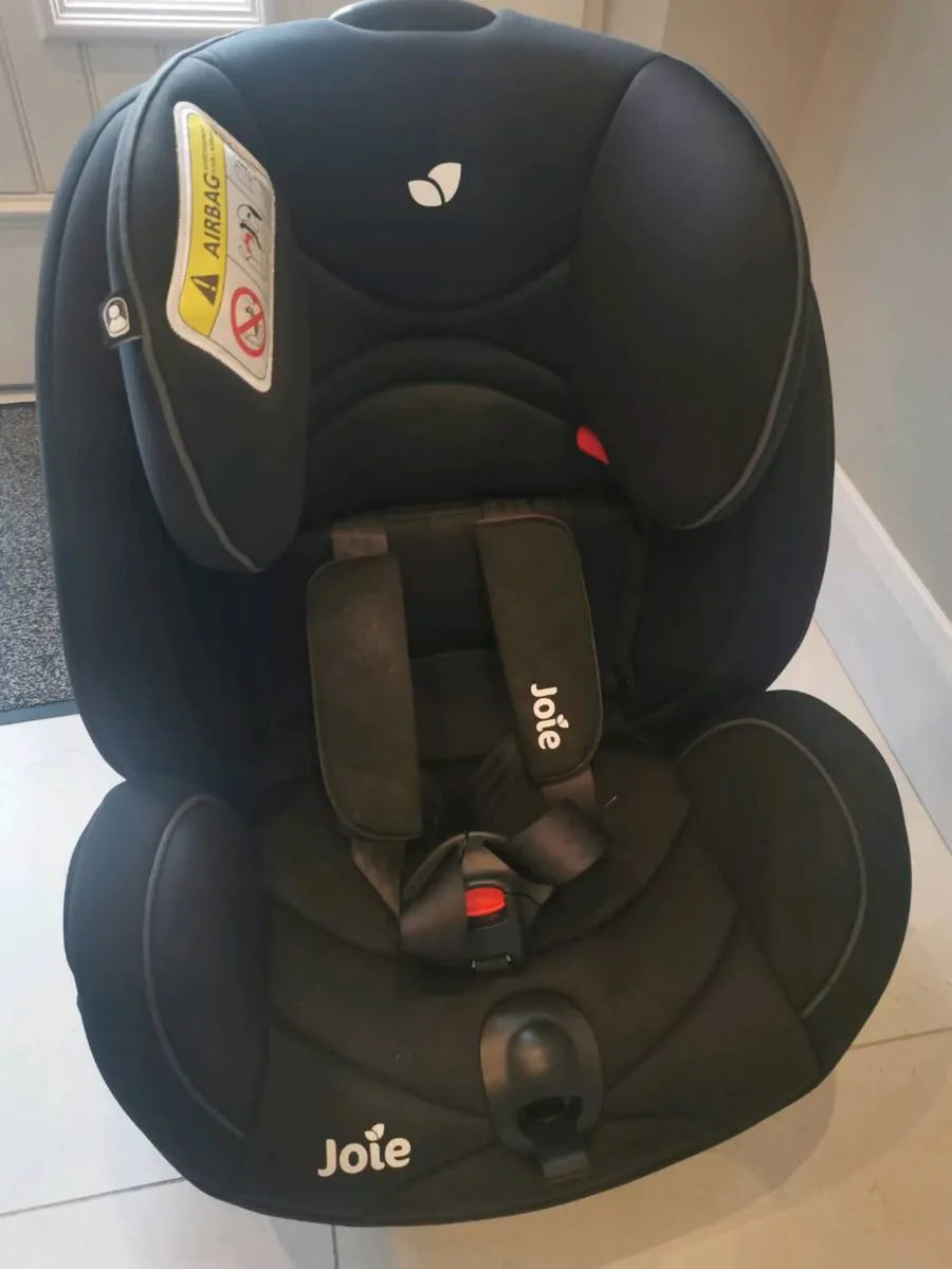 Child's Car seat non-isofix - Image 1