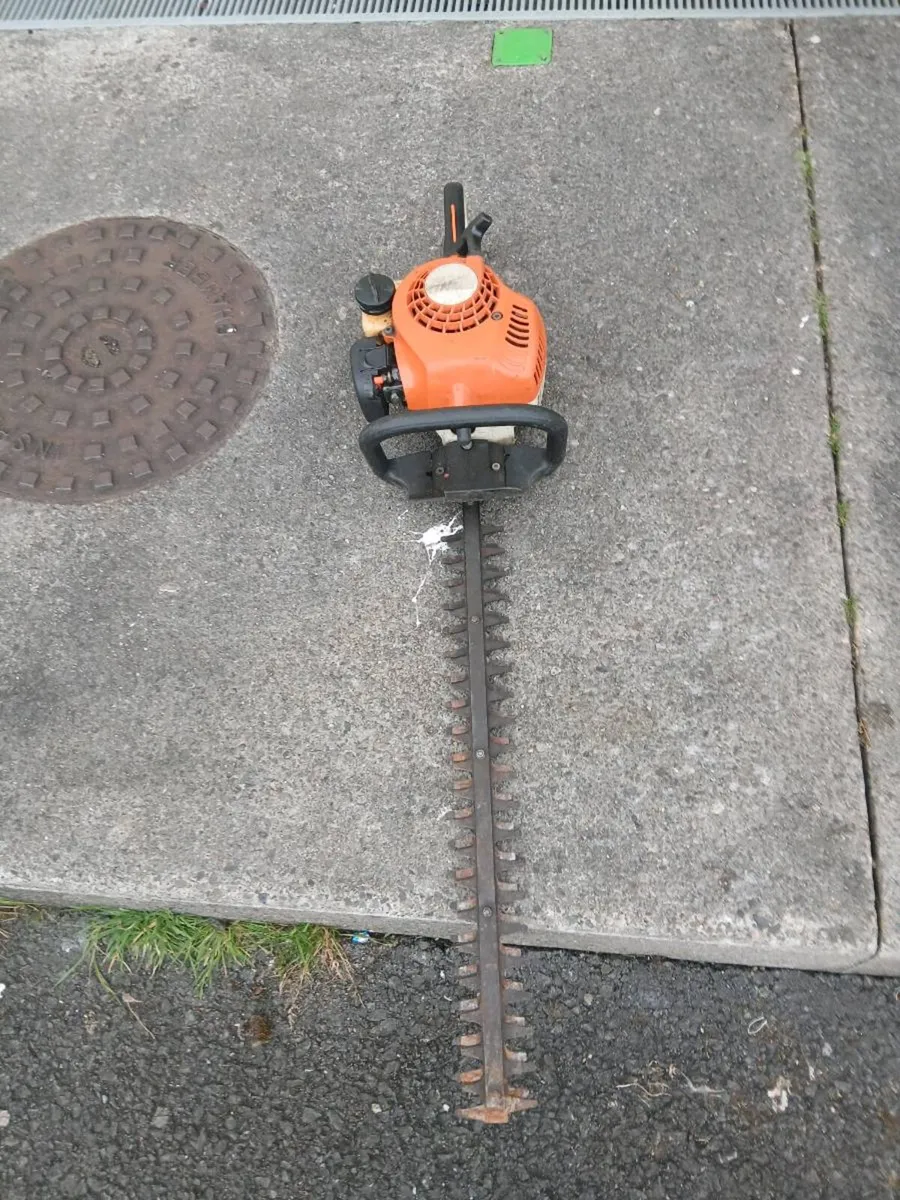 Still hedge trimmers - Image 1