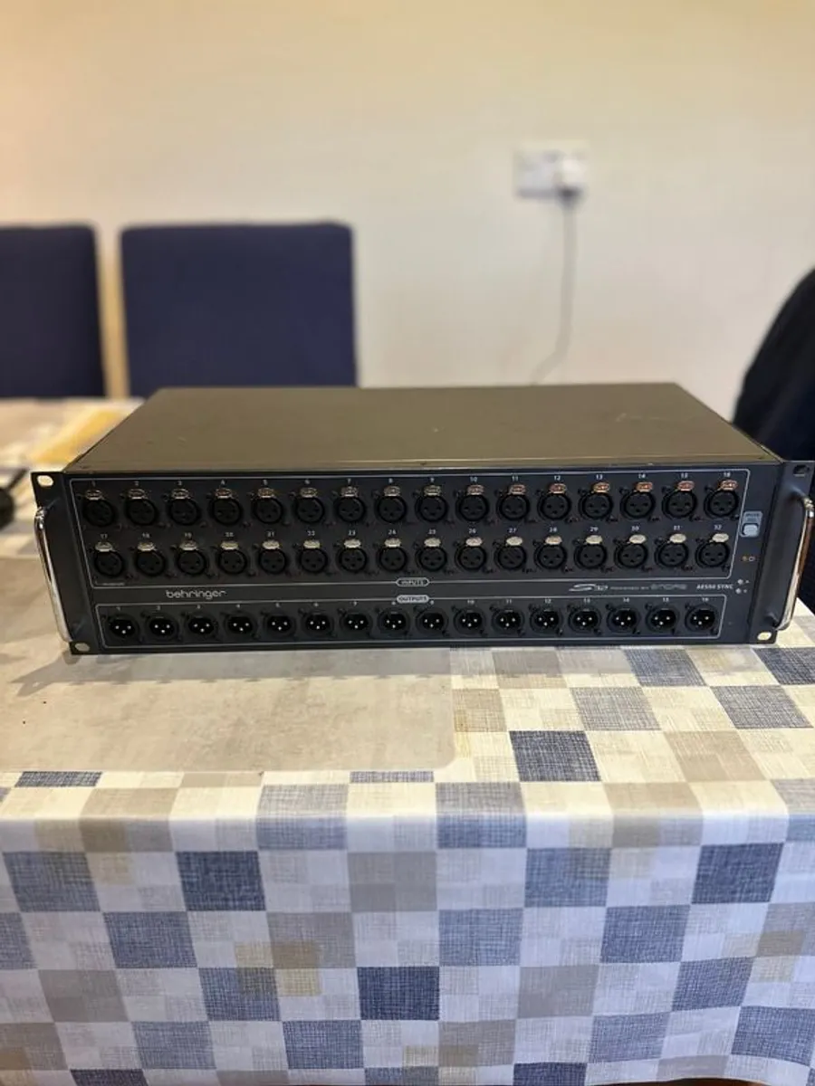 Behringer S32 Digital Stage Box + Pro Snake 88685-50 | Excellent Condition - Image 1