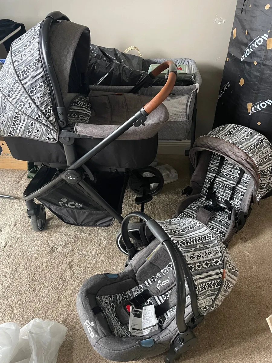Fico Complete Travel system - Image 1