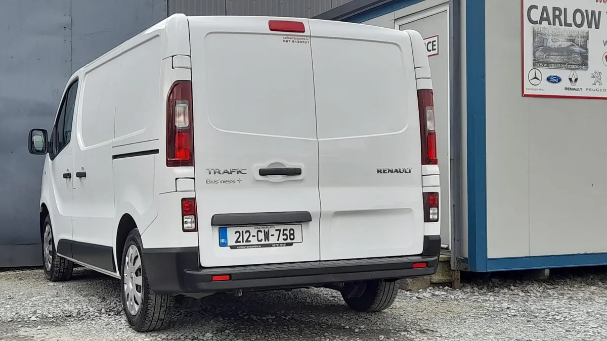 212 Renault Trafic 2.0 dci 120 business + - Image 4