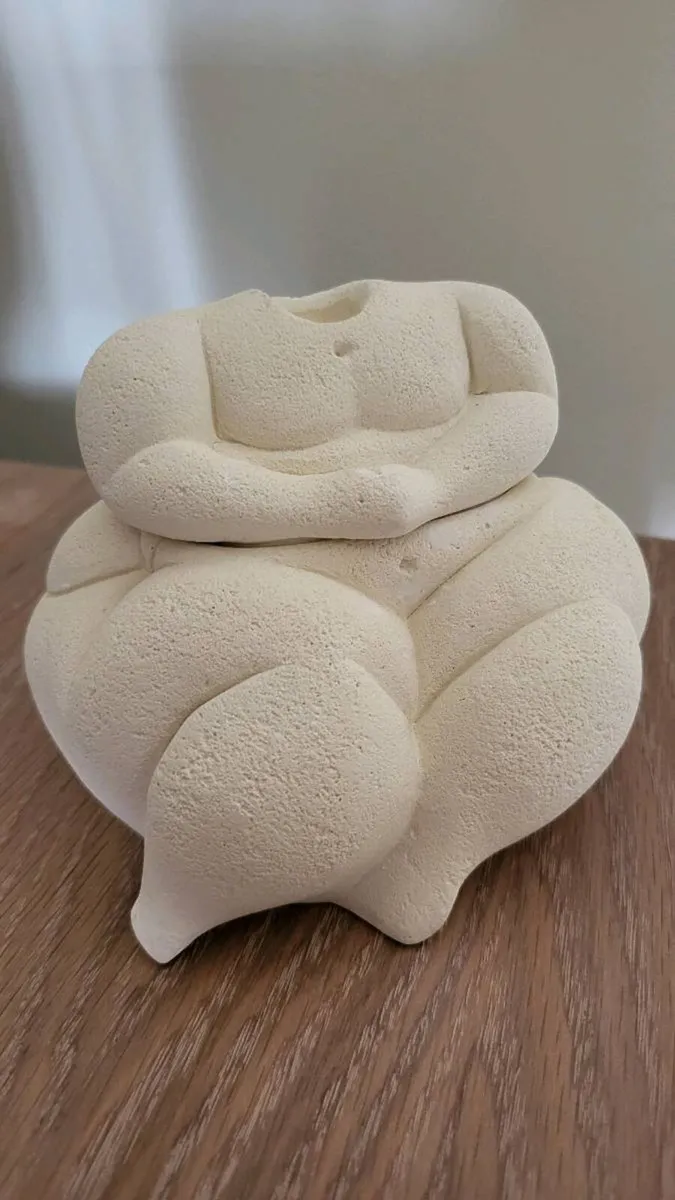 Fat lady Trinket box - Image 1