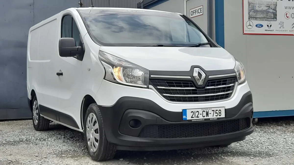 212 Renault Trafic 2.0 dci 120 business + - Image 1