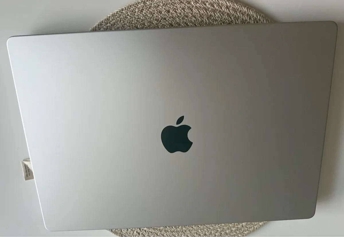 New MacBook Pro - Image 1
