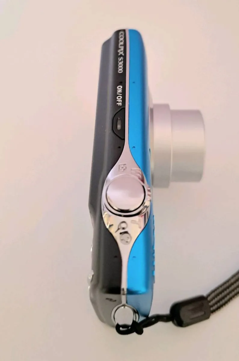 Nikon Coolpix S3000 - Image 4