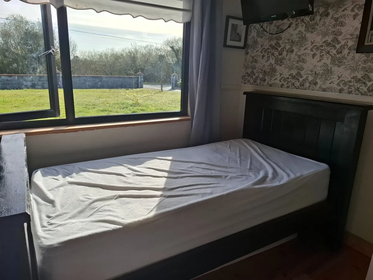 BLACK SINGLE BED - Image 3