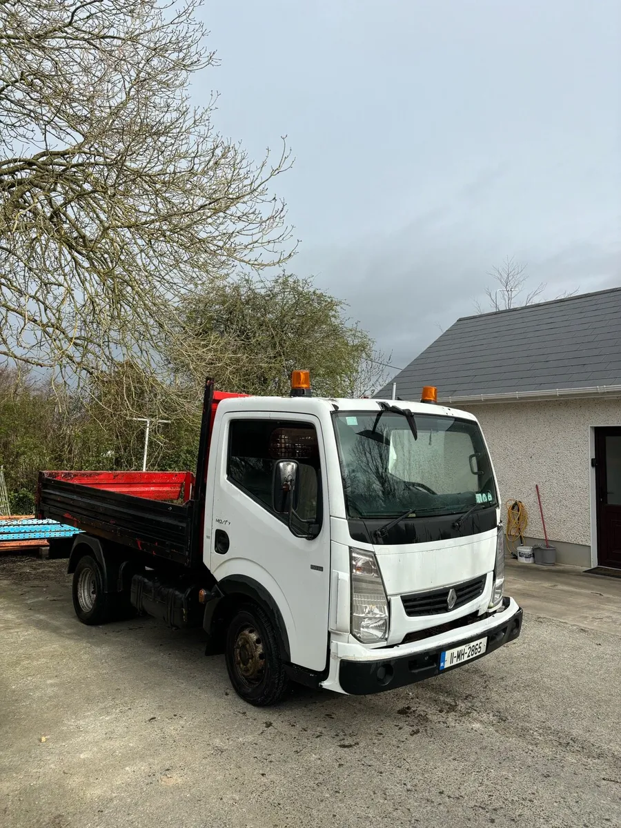 Renault maxity - Image 1