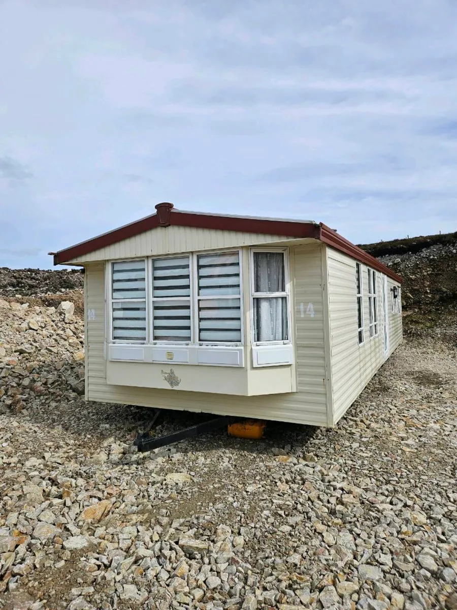 Mobile home - Image 1