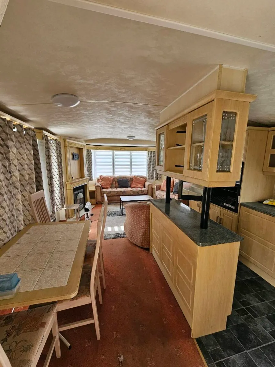 Mobile home - Image 2