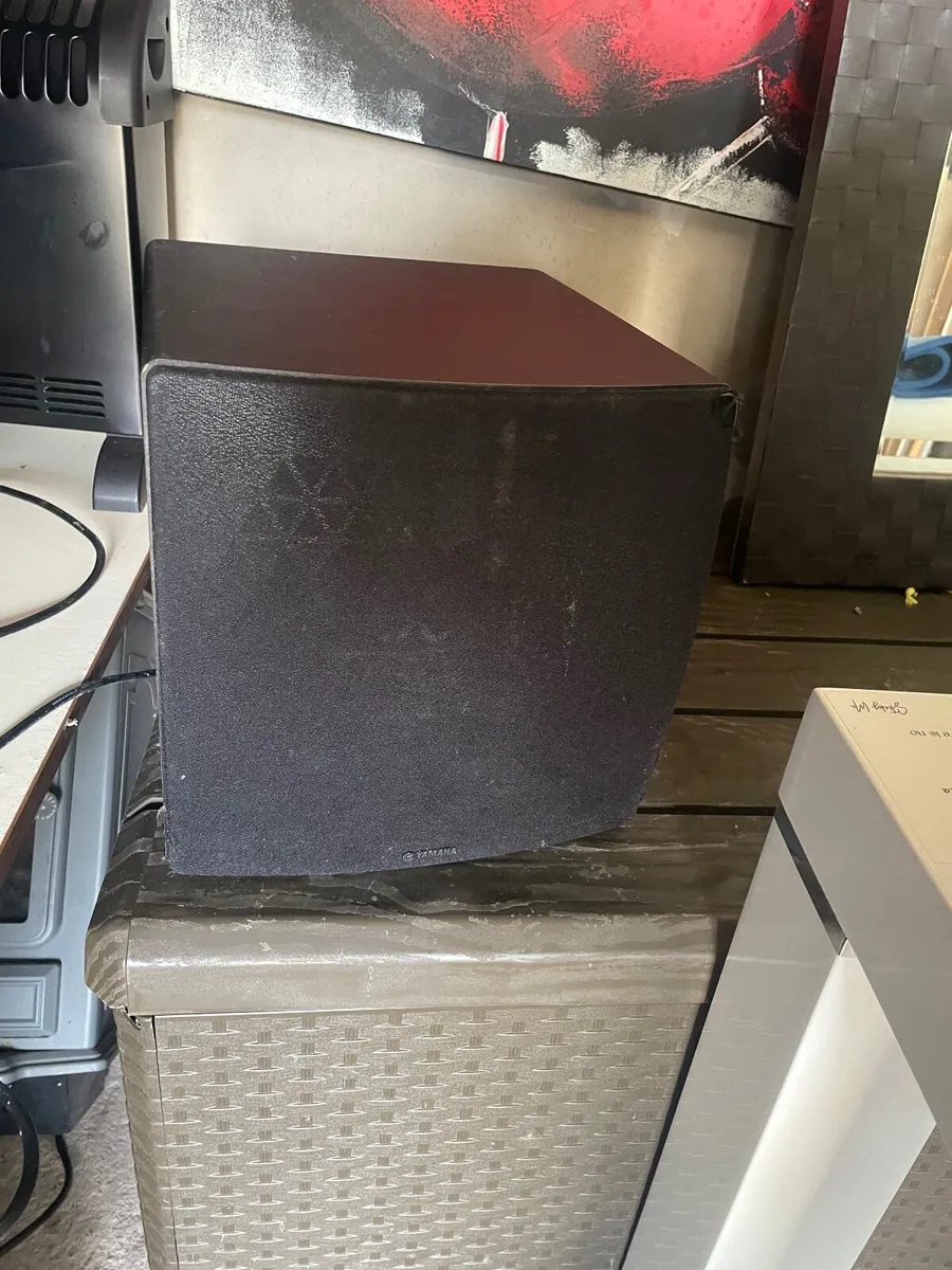 Yamaha Speakers system - Image 2