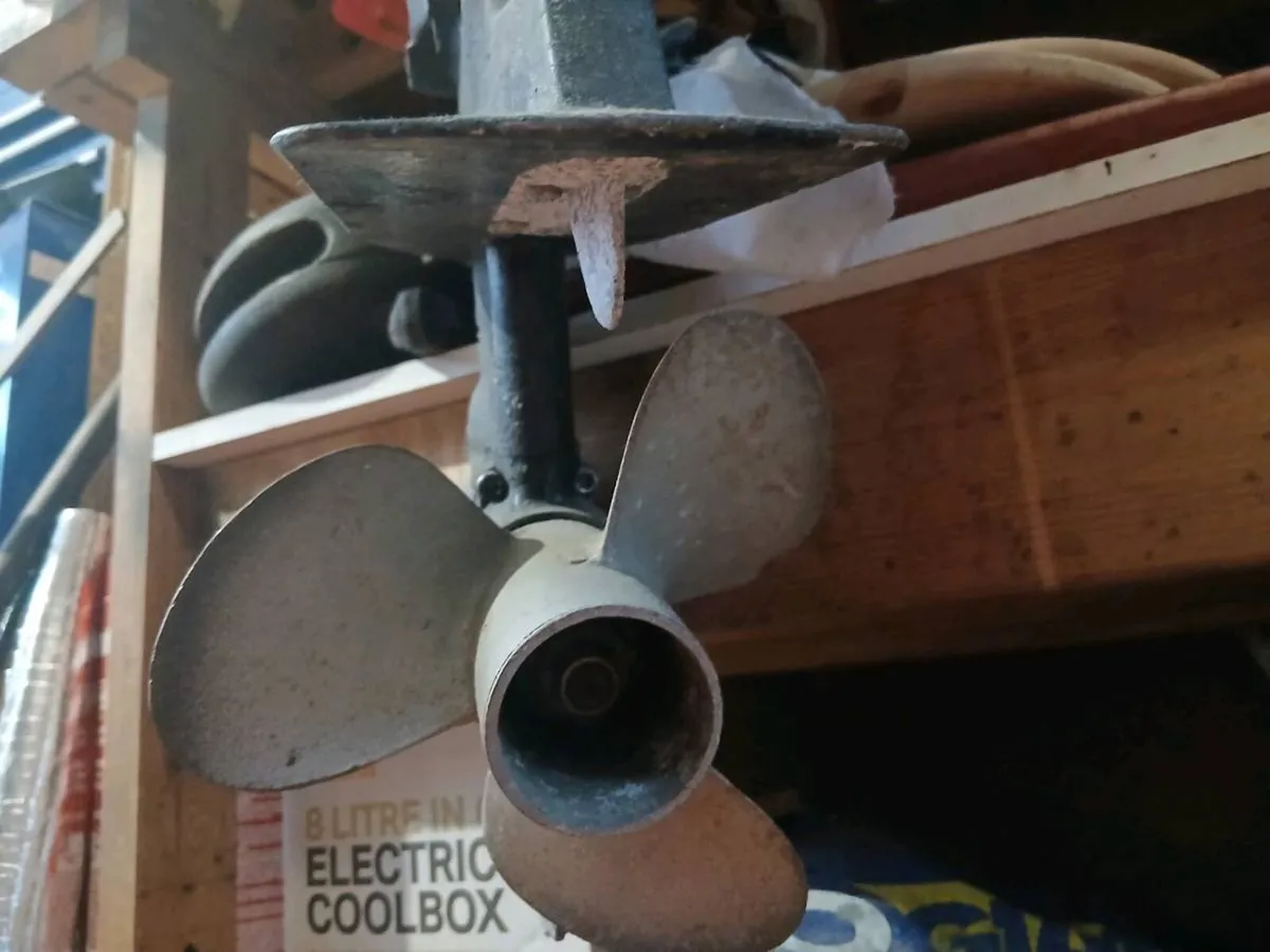 15hp Longshaft Selva 2-stroke outboard - Image 4