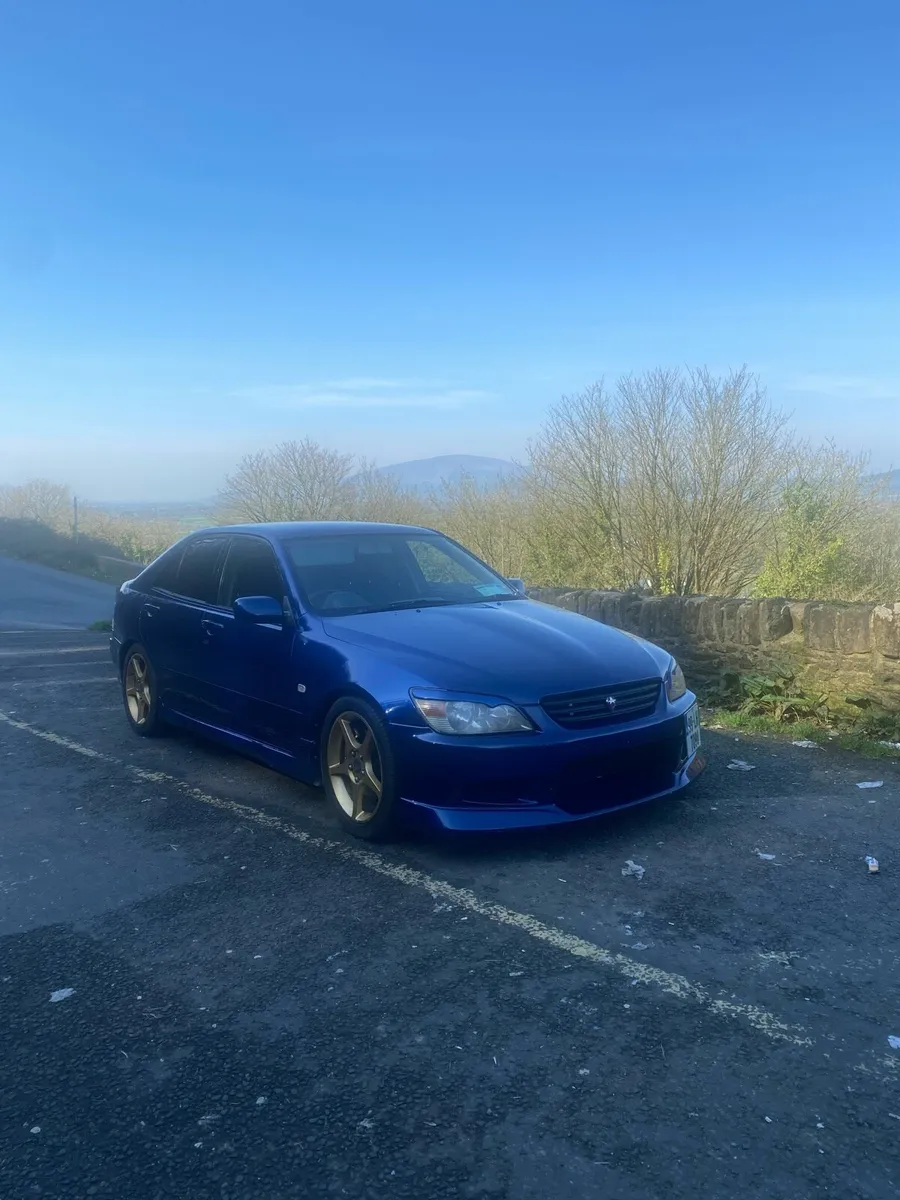 1999 Toyota Altezza Beams - Image 1