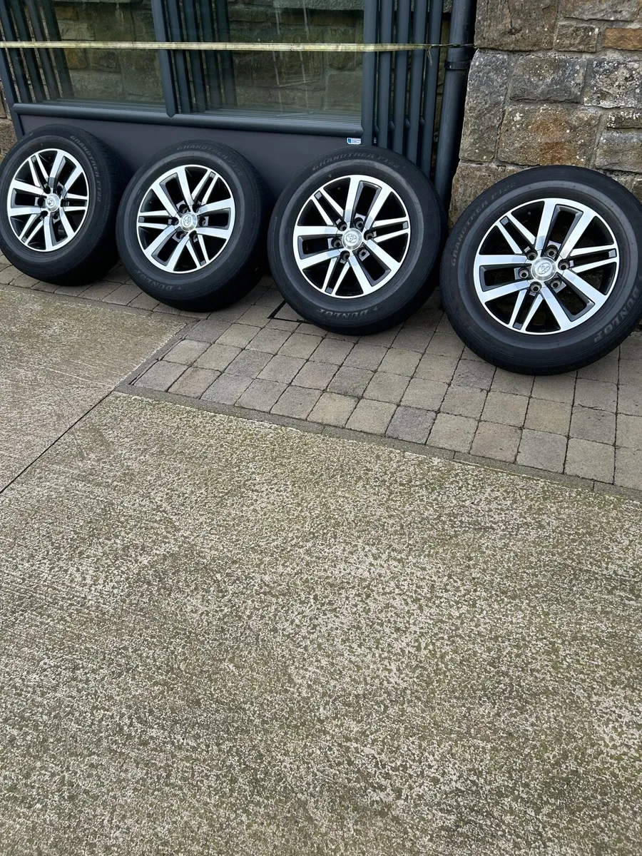 Toyota Hilux/Landcruiser Alloys