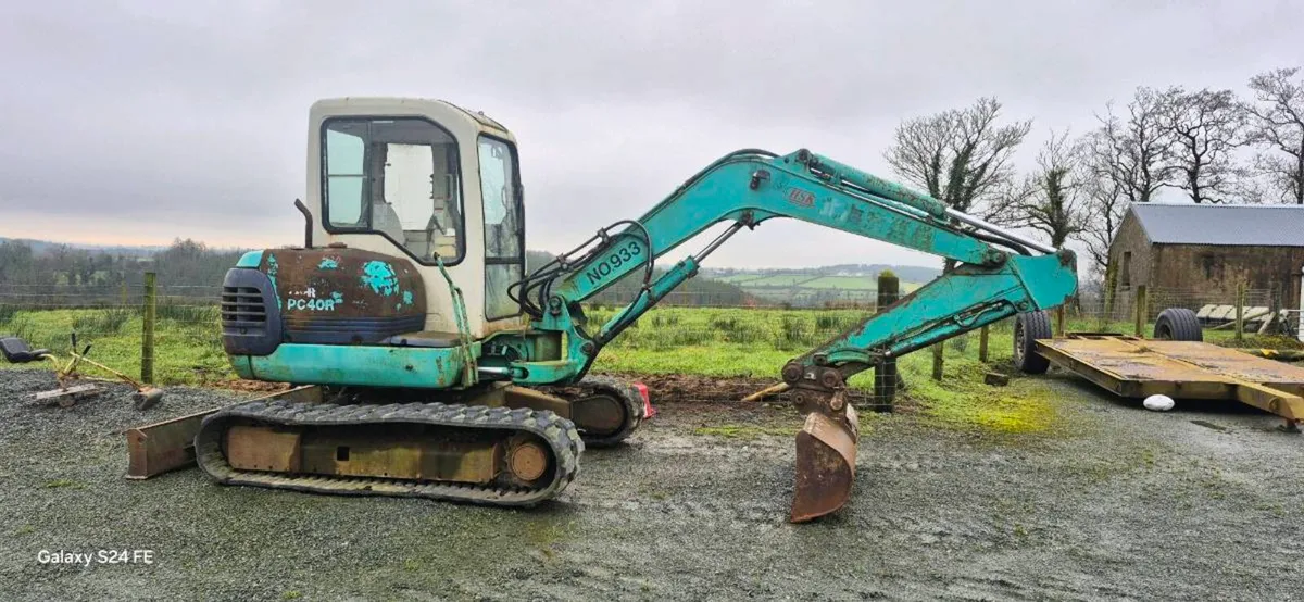 Komatsu pc40R - Image 1