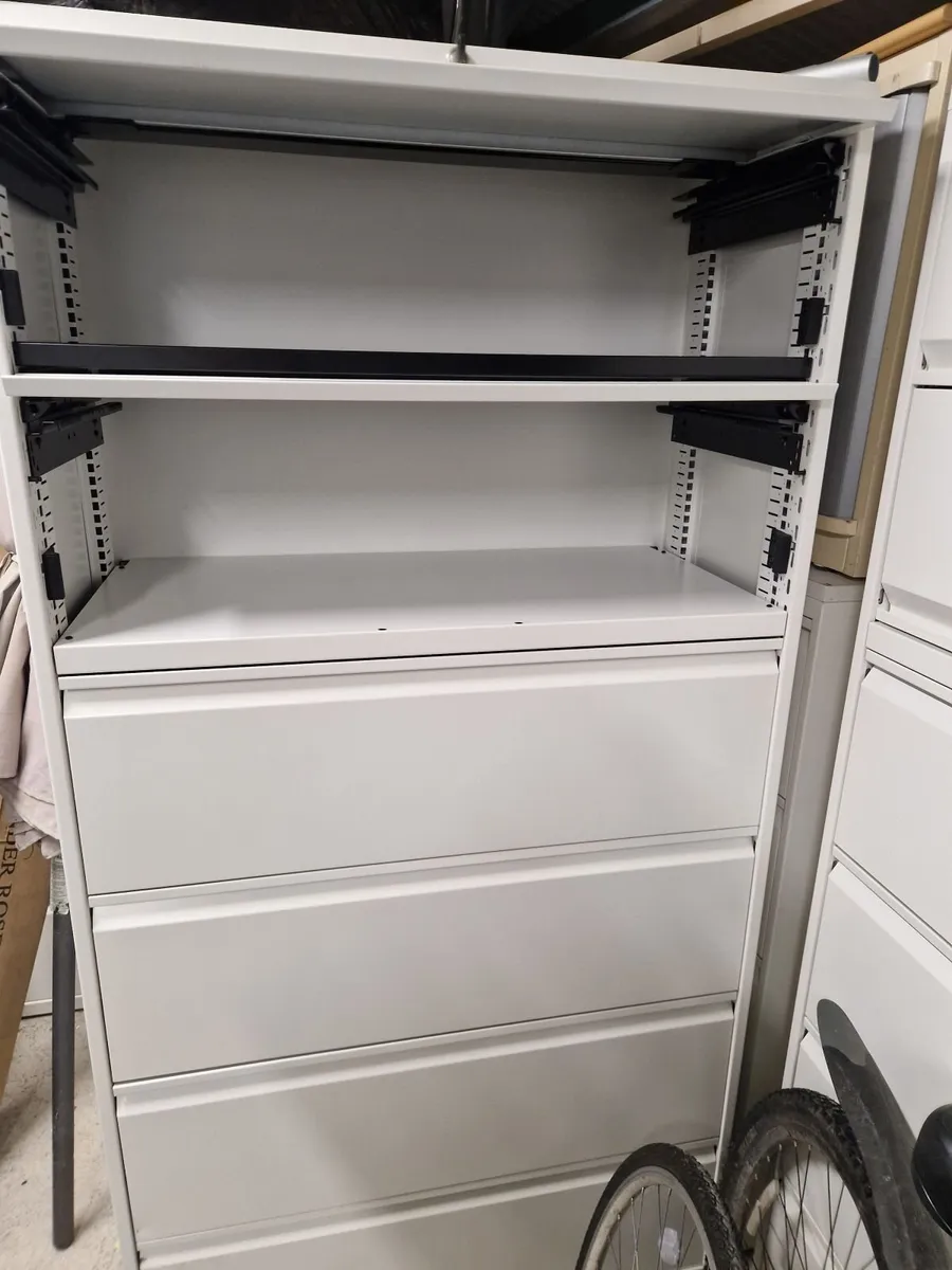 Tall Storage Press Lockable Steel - Image 2