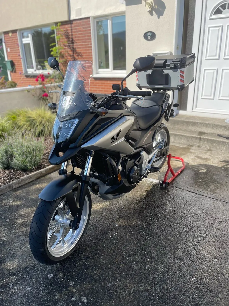 Honda Nc 750 manual - Image 3