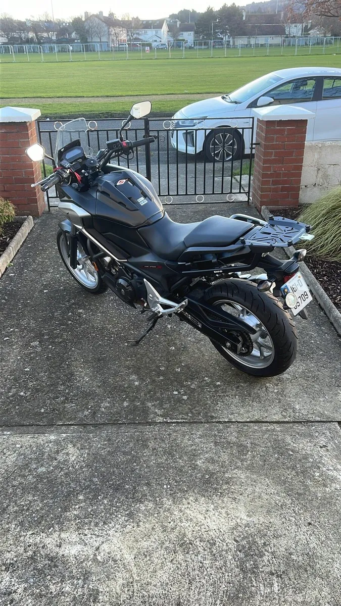 Honda Nc 750 manual - Image 1