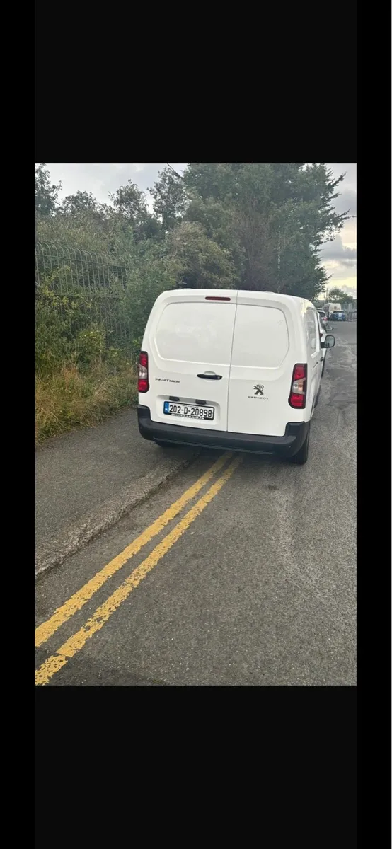 Peugot partner LWB - Image 3