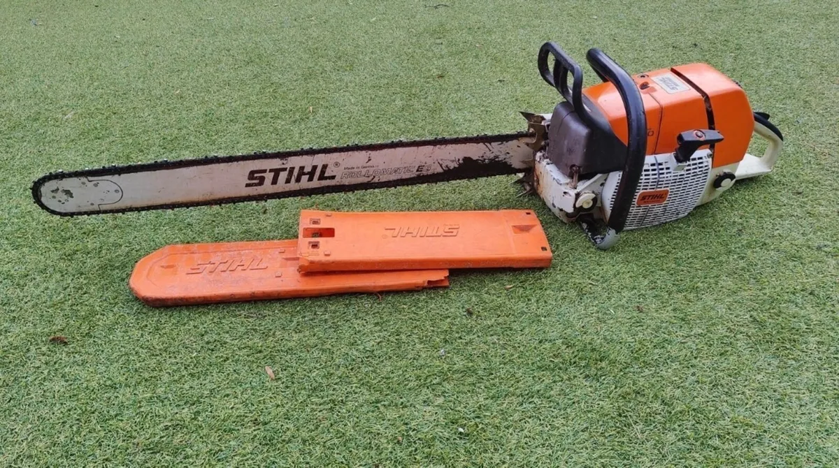 Stihl MS880 Chainsaw - Image 3