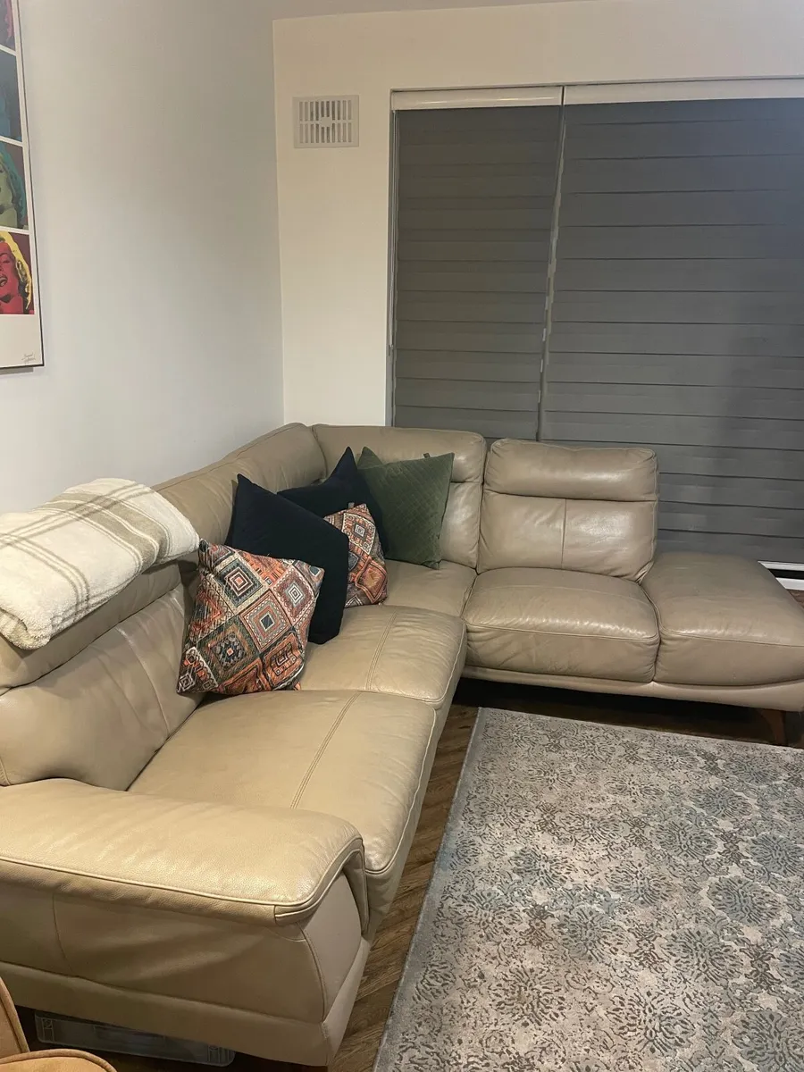 Modern Light Grey Leather Corner Sofa - Image 1