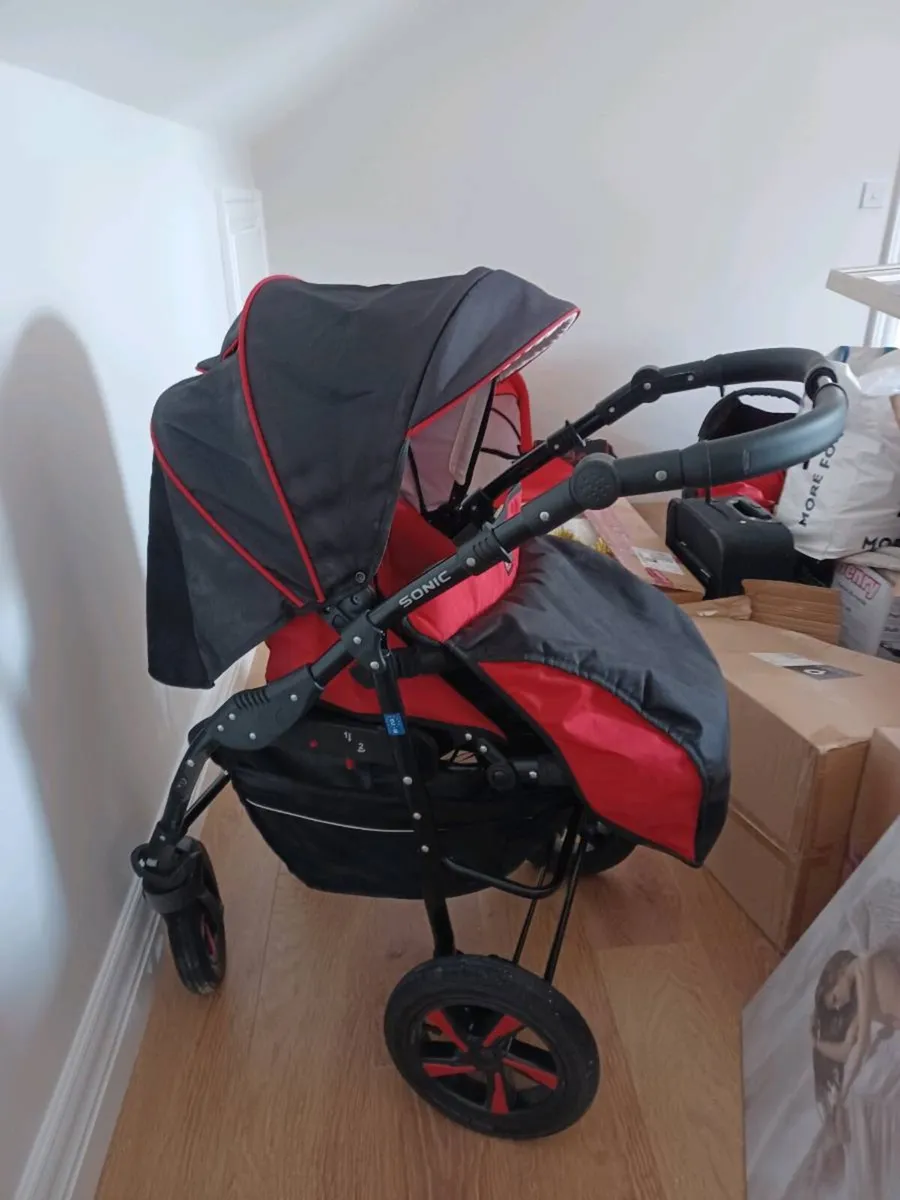Stroller - Image 1