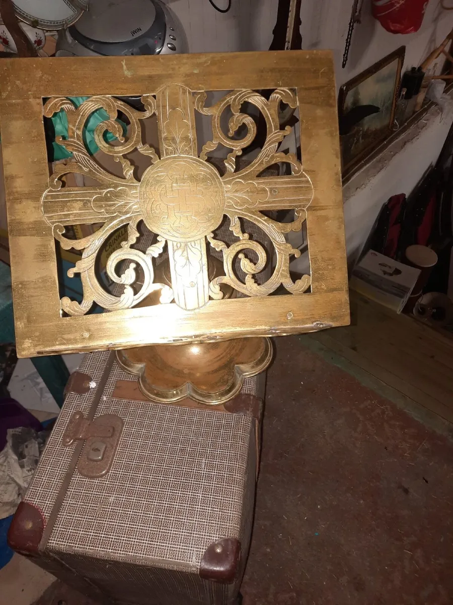 Antique reading stand - Image 1