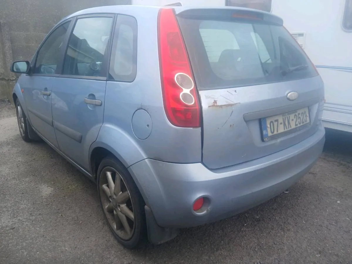 CARS FOR SALE PARTS OR REPAIRS - Image 4