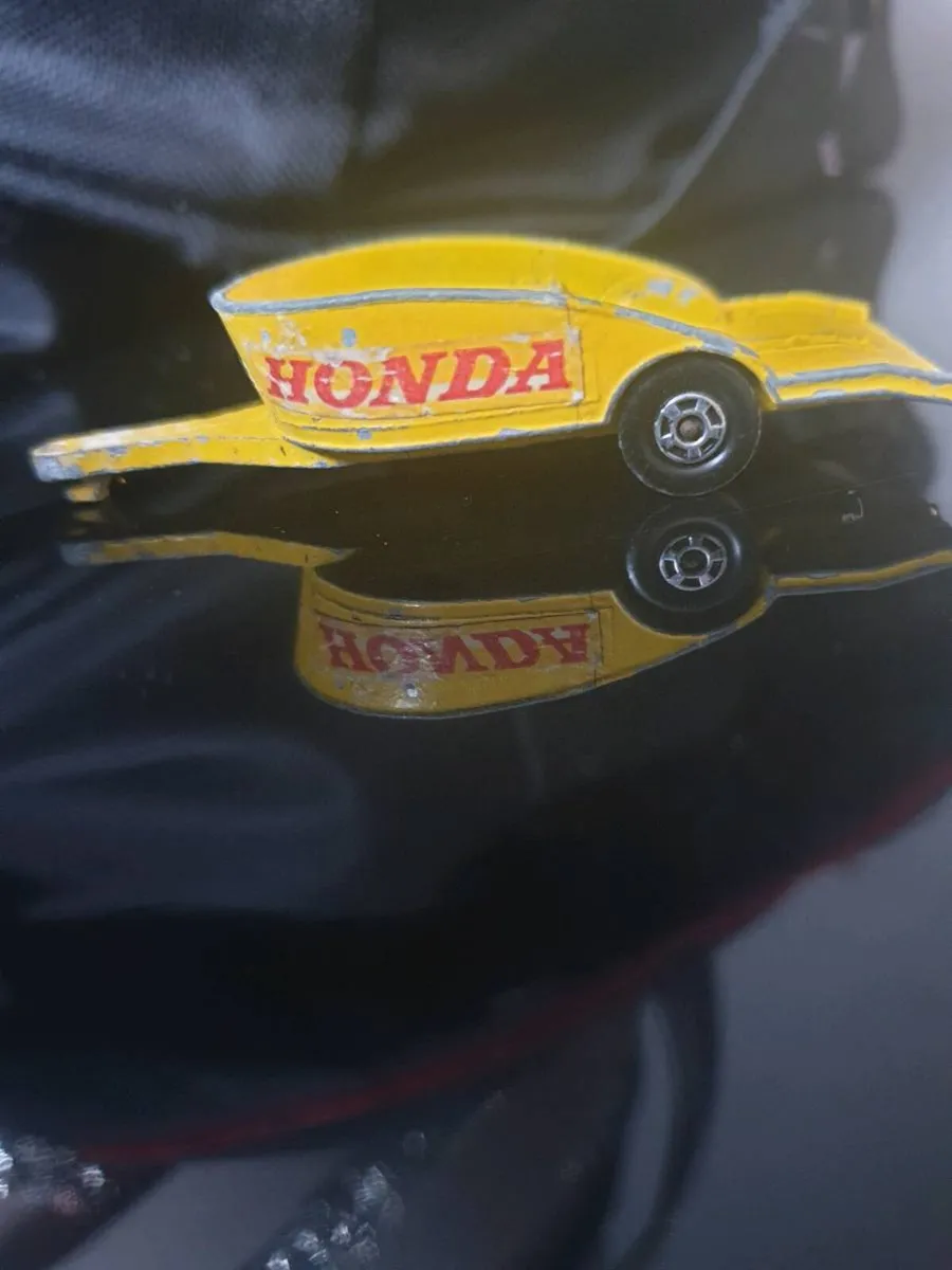 VINTAGE HONDA MOTORBIKE TRAILER 1967 .MATCHBOX
