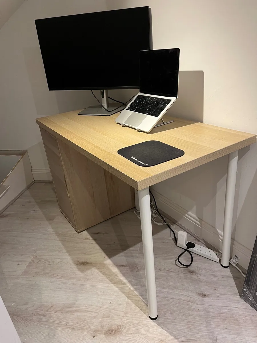 Desk - 120x60cm - Image 1