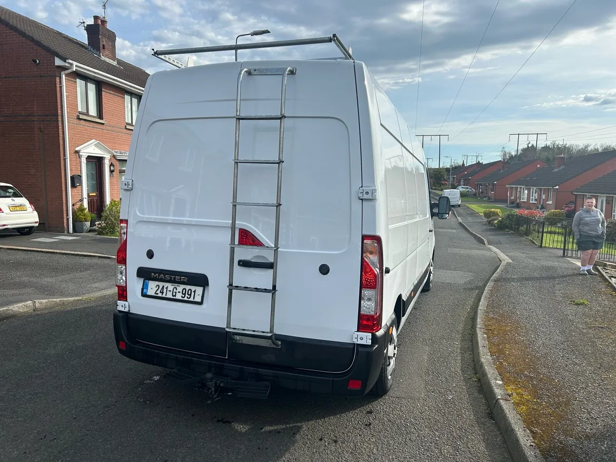 RENAULT MASTER 2.3 DCI L3H2 - Image 4