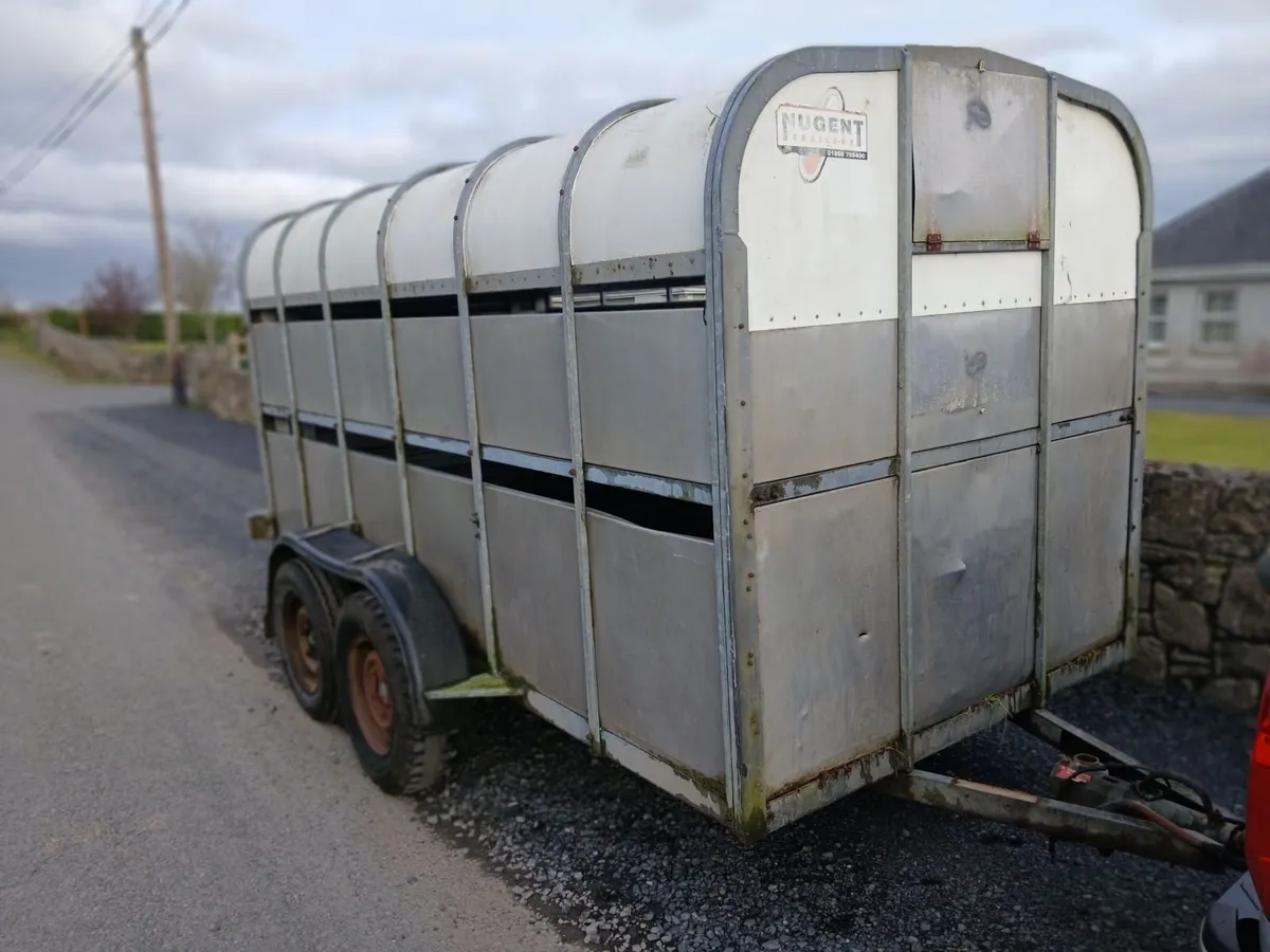 Cattle trailer - Image 1