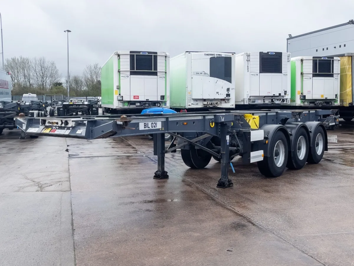 2021 KRONE SLIDING SKELETAL TRAILER - Image 4