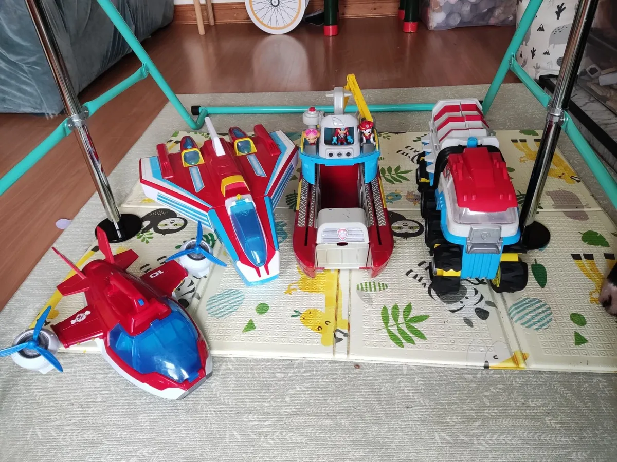 Paw patrol toys - Image 4