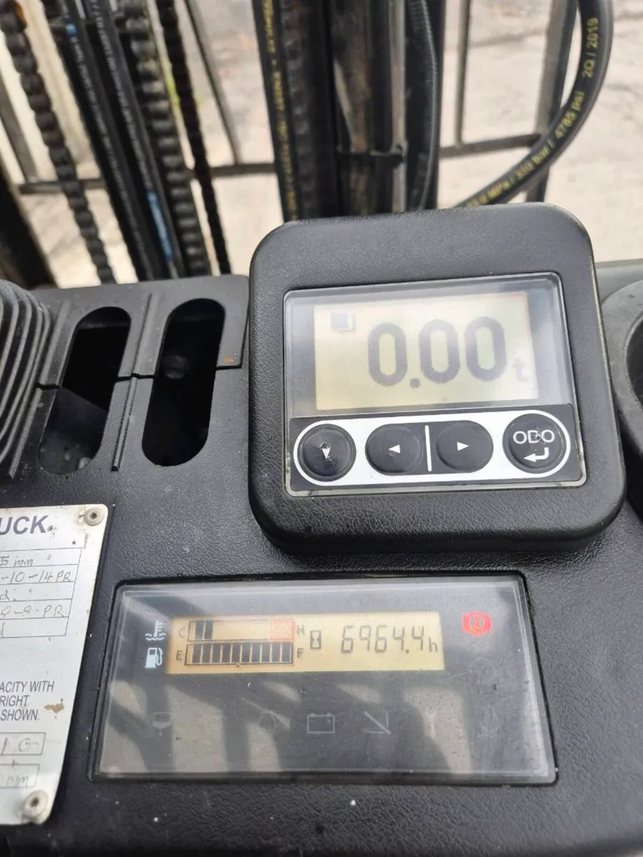 Toyota Diesel Forklift 1.8 tonne - Image 3