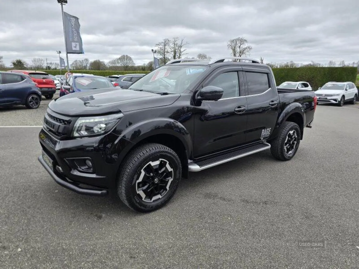 Nissan Navara Tekna Euro 6 - Image 2