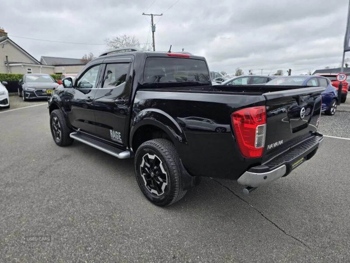 Nissan Navara Tekna Euro 6 - Image 3