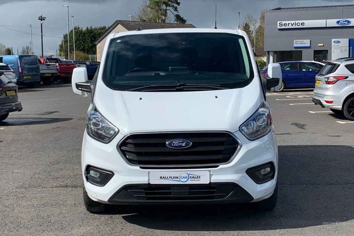Ford Transit Custom 2.0 280 EcoBlue 130PS Limited - Image 4