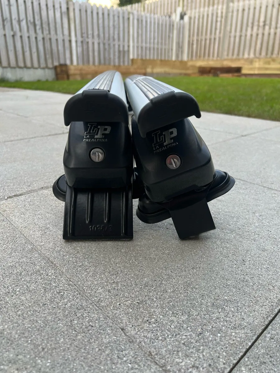 La Prealpina Lp49 roofbars (VW Golf) - Image 3