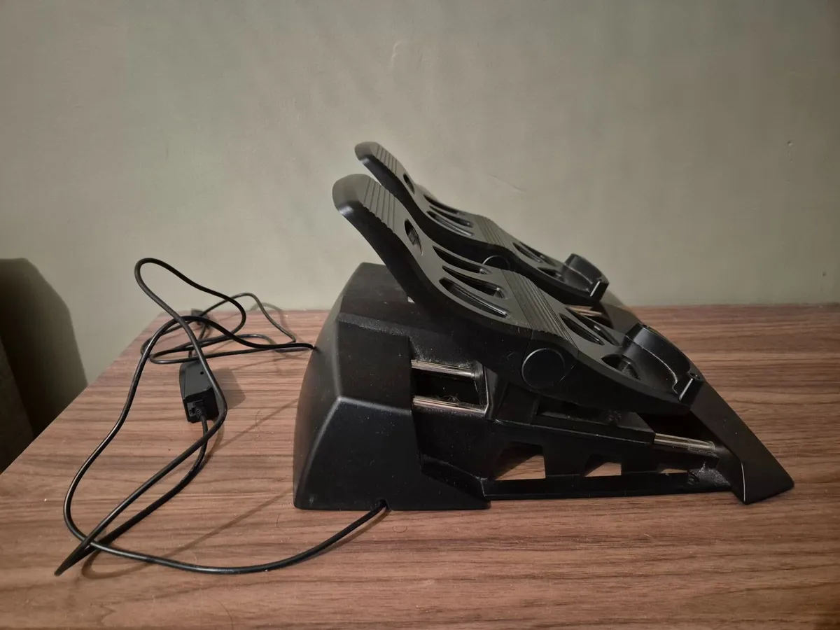 G56 HOTAS / Rudder Pedals / TrackIR5 Headtrack - Image 3