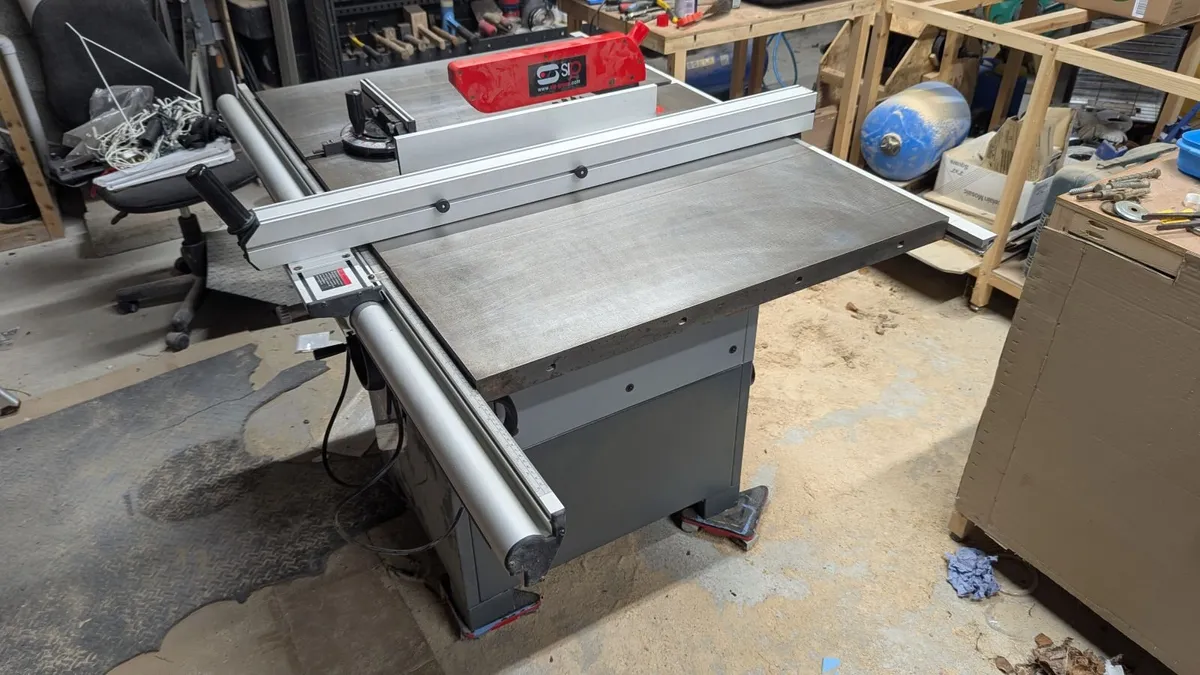 SIP 10" Professional Cast Iron Table Saw - Image 3