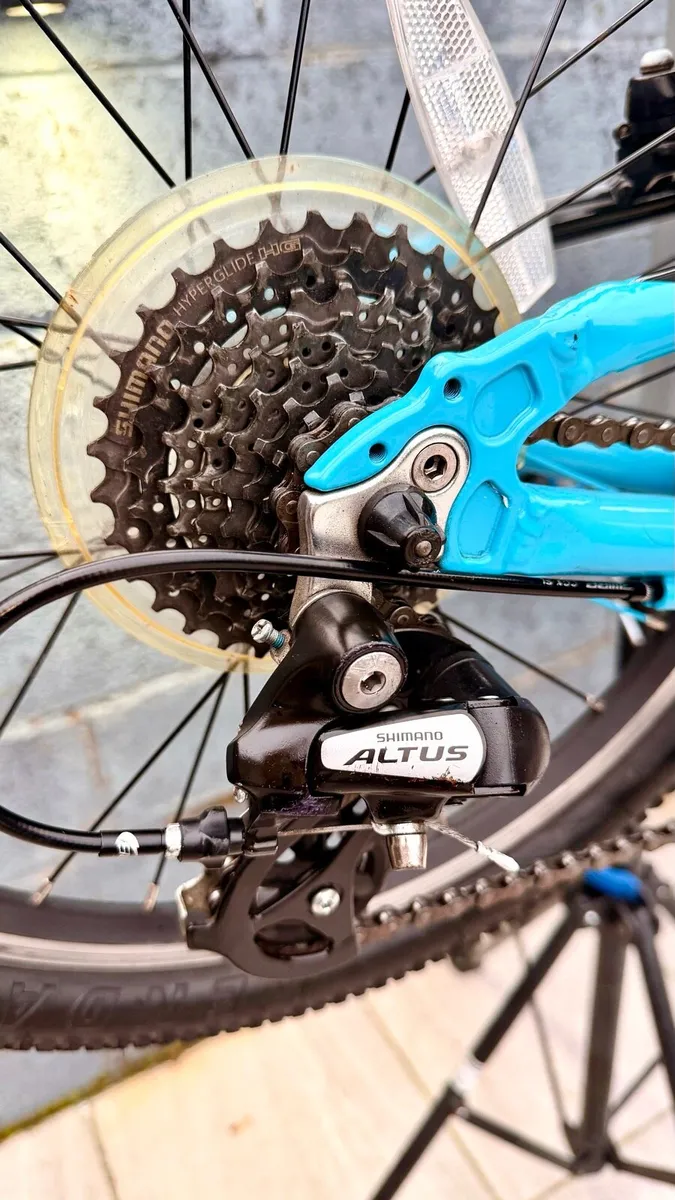 Frog Bike 52 with 20" Wheels Blue Team Sky Colours - Image 3