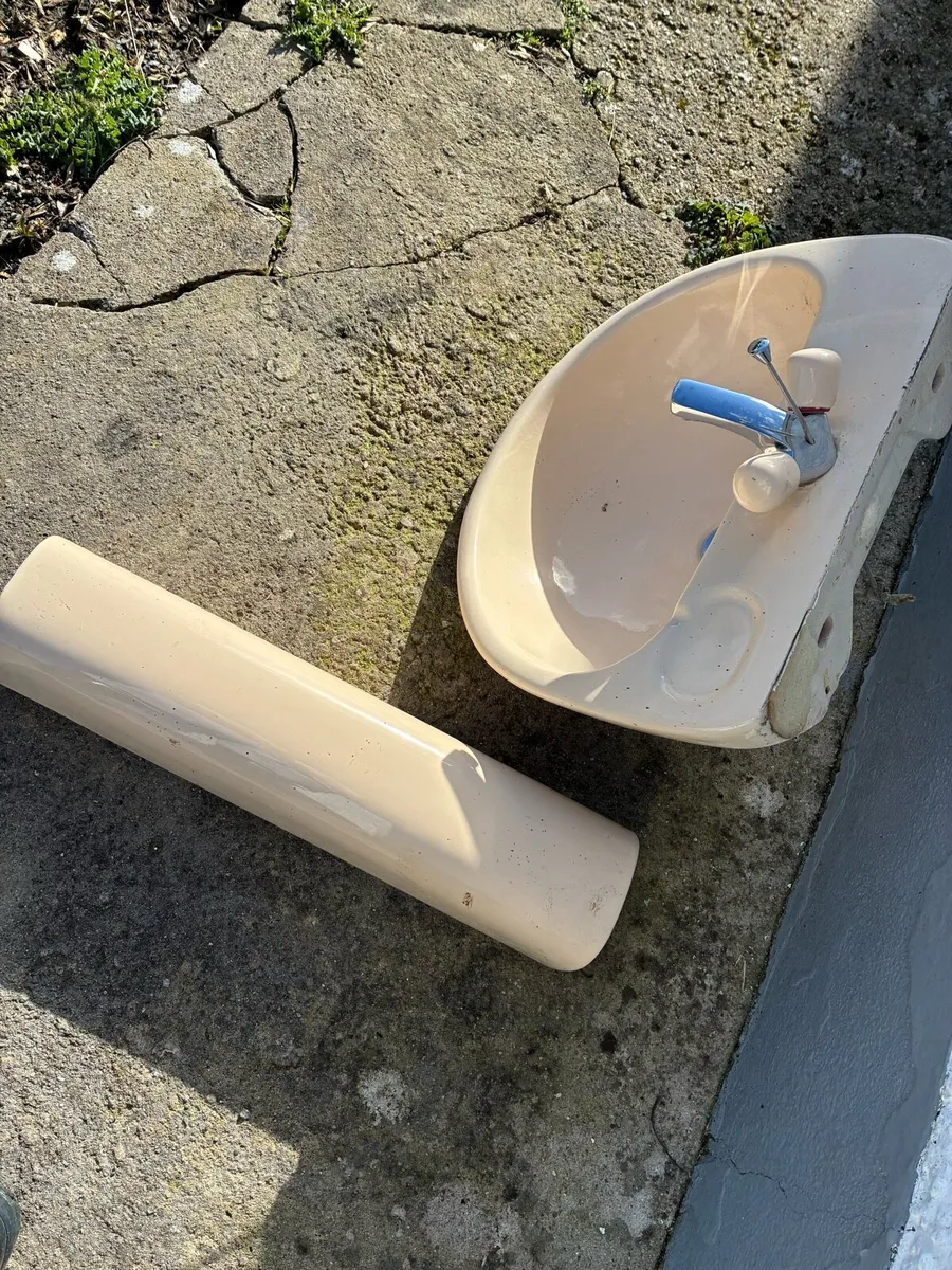 Hand basin - Image 2