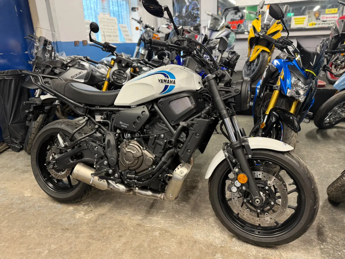 2024 Yamaha XSR700 - Image 2