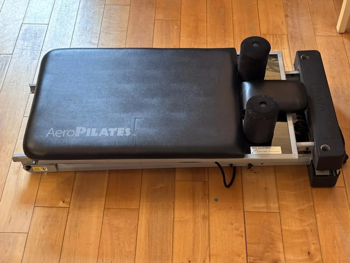 AeroPilates Pilates Reformer - Image 1